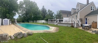 1637 Broad St, Bloomfield, NJ 07003