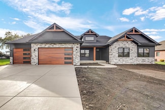9864 Switch Grass Ln, Saint John, IN 46373