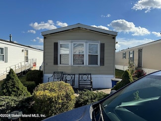 2701 Goethals Rd N Unit D11, Staten Island, NY 10303