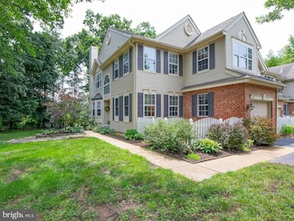 457 Penn Oak Ct, Harleysville, PA 19438