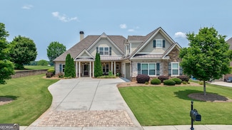 2453 Club Estates Dr, Statham, GA 30666