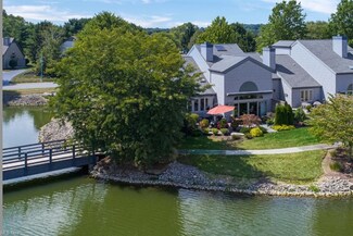 106 S Bayshore Dr Unit 106, Columbiana, OH 44408
