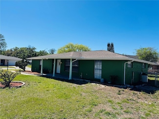7611 Summertree Ln, New Port Richey, FL 34653