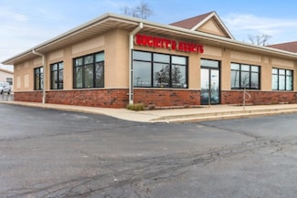 615 E Geneva St, Elkhorn, WI 53121