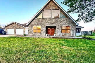 11537 Kenner Rd, Beaumont, TX 77705