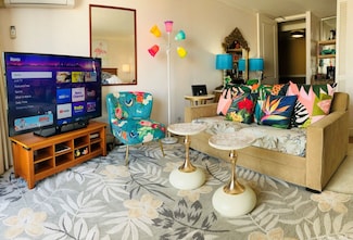 440 Olohana St Unit 1808, Honolulu, HI 96815