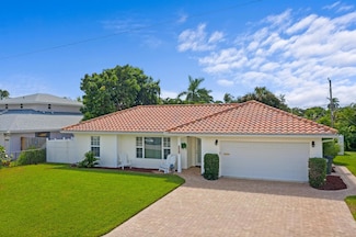 274 NE 24th Ct, Boca Raton, FL 33431