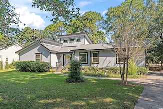 282 Sweetgum Dr, Pawleys Island, SC 29585