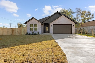 195 Teal Dr, Vidor, TX 77662