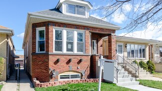 3752 W 56th Place, Chicago, IL 60629