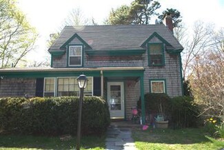 10 County Rd, North Falmouth, MA 02556