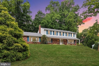 8902 Carlisle Rd, Glenside, PA 19038