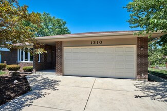 1310 67th Place, Downers Grove, IL 60516