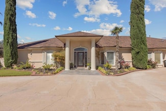 8 San Clemente Cir, Odessa, TX 79765