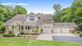 53885 Rudy Rd, Dowagiac, MI 49047