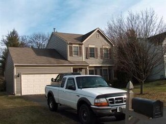 3114 Carriage Hill Rd, Island Lake, IL 60042