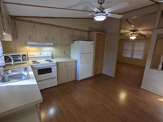 1993 White Oak Rd, Camden, SC 29020