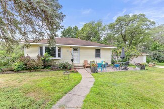 818 Birch St, Anoka, MN 55303