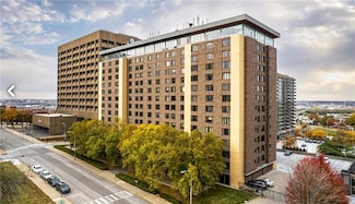 600 E 8th St Unit 5N, Kansas City, MO 64106