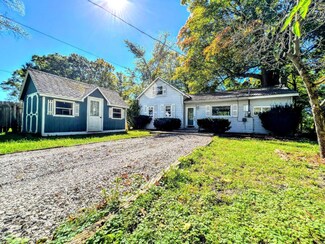 718 N 3rd Ave, Big Rapids, MI 49307