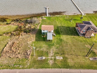 5289 State Highway 35 S, Palacios, TX 77465