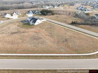 215 Double Eagle Dr, Mankato, MN 56001