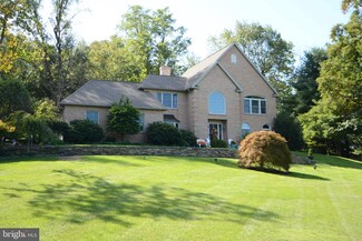 1695 Edward Dr, Hellertown, PA 18055