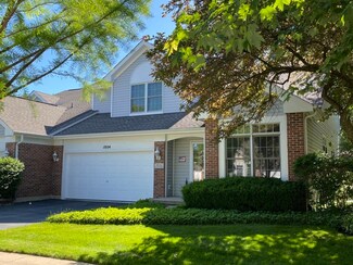 1804 Waverly Cir, Saint Charles, IL 60174