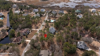 19 Southpointe Dr SE, Southport, NC 28461