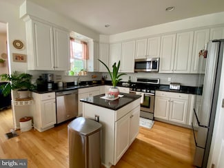 12954 Yellow Jacket Rd, Hagerstown, MD 21740