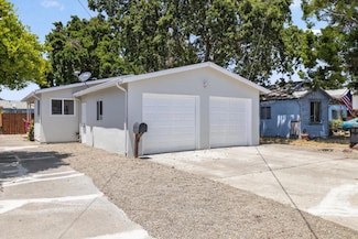 771 4th Ave, Redwood City, CA 94063
