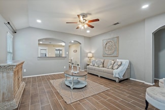 1068 Churchill Dr, Princeton, TX 75407