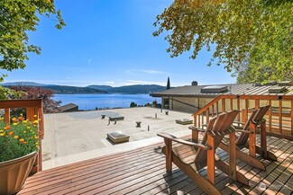 1020 W Lake Sammamish Pkwy NE, Bellevue, WA 98008