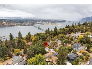 462 SE Oak St, White Salmon, WA 98672