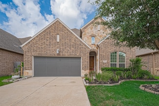 2112 Arrowood Glen Dr, Houston, TX 77077