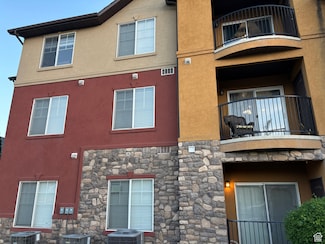952 W 270 S Unit 202, Pleasant Grove, UT 84062