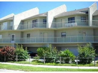 614 S Ocean Dr, Fort Pierce, FL 34949