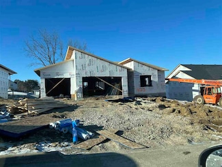 1423 Legend Dr, Tiffin, IA 52340
