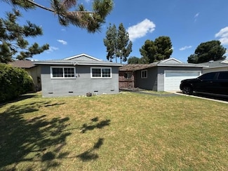 1755 Fairmont Ave, Clovis, CA 93611