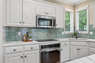 12704 W 138th Place, Overland Park, KS 66221