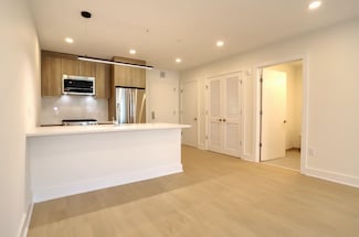 303 Madison St Unit 303, Hoboken, NJ 07030