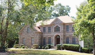 3735 Holiday Ln, Atlanta, GA 30349