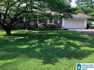 198 Webster Ln, Bessemer, AL 35023
