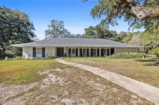 415 S 5th St, Ponchatoula, LA 70454