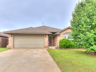 2350 Shell Dr, Midwest City, OK 73130