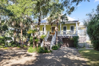120 E Indian Ave, Folly Beach, SC 29439