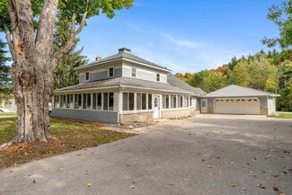 2950 S Advance Rd, East Jordan, MI 49727