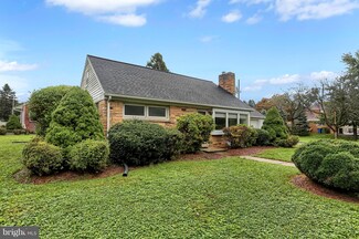 660 Walton St, Lemoyne, PA 17043