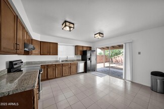 1314 S Darrow Dr, Tempe, AZ 85281