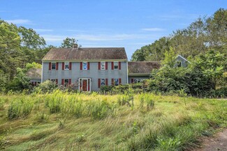 60 East Rd, East Kingston, NH 03827